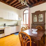 Ca' San Trovaso By Sarlux Apartmán Benátky