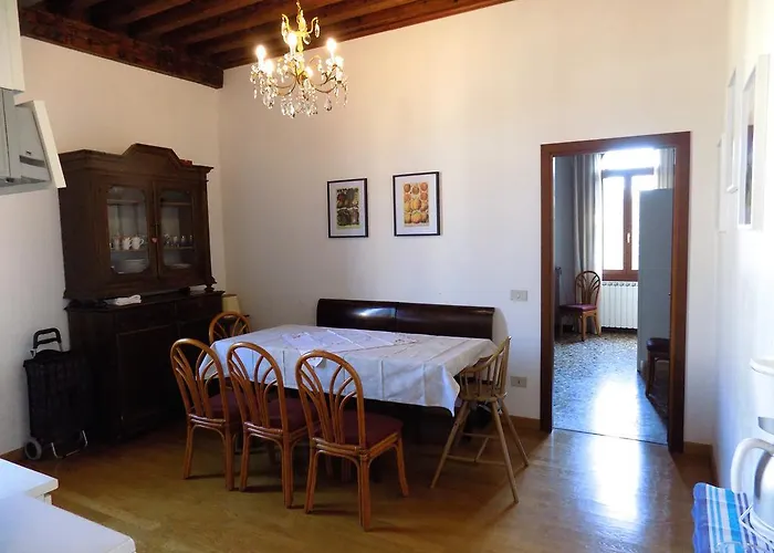 Apartamento Ca' San Trovaso By Sarlux *