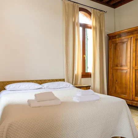 Apartamento Ca' San Trovaso By Sarlux