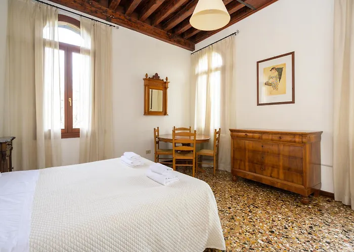 Appartement Ca' San Trovaso By Sarlux *