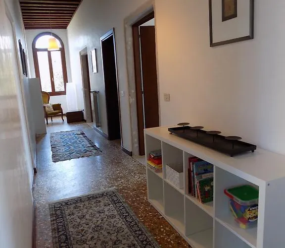 Ca' San Trovaso By Sarlux Appartement