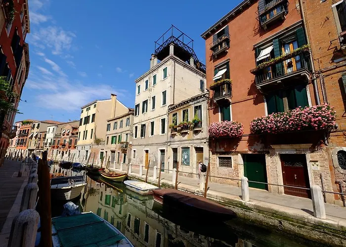 Ca' San Trovaso By Sarlux Appartement