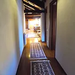 Apartment Ca' San Trovaso By Sarlux