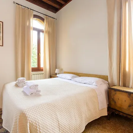 Ca' San Trovaso By Sarlux Apartamento *